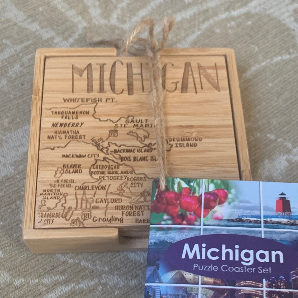 New Michigan Wooden Puzzle Coaster Set